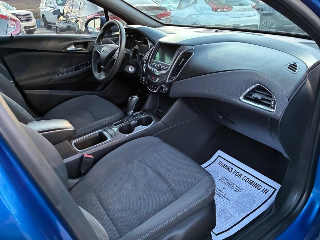 Chevrolet CRUZE LT  2019