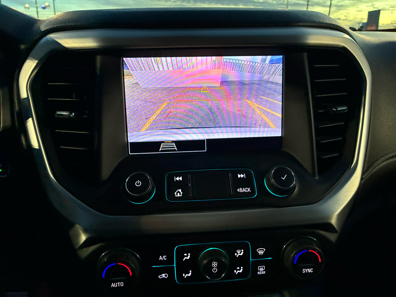 GMC Acadia AWD 4dr SLT 2020