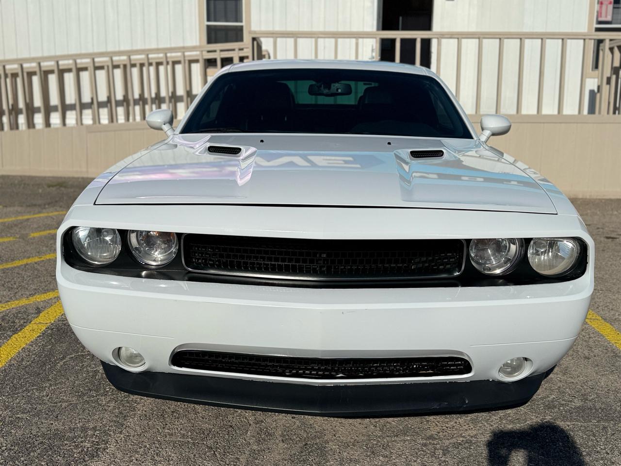 Dodge Challenger 2dr Cpe 2014