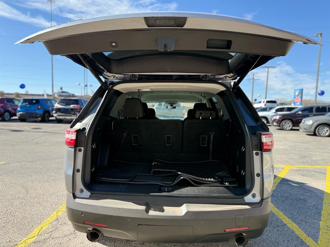 Chevrolet Traverse LT Cloth FWD 2018