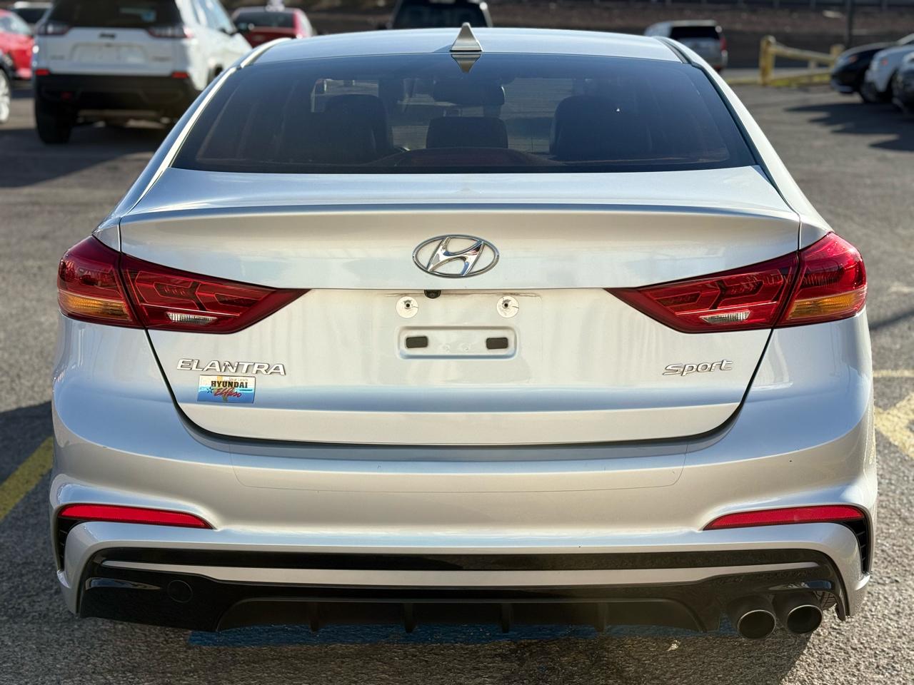 Hyundai Elantra 6AT 2018