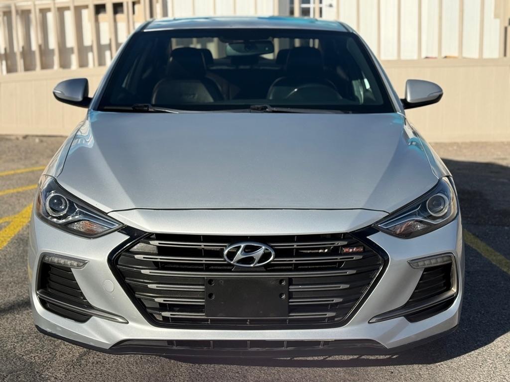 Hyundai Elantra  2018