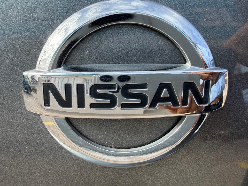 Nissan Versa  2020