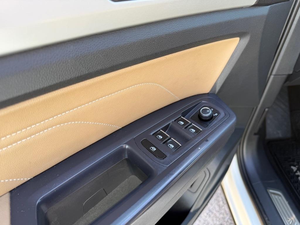 Volkswagen Atlas Cross Sport  2021