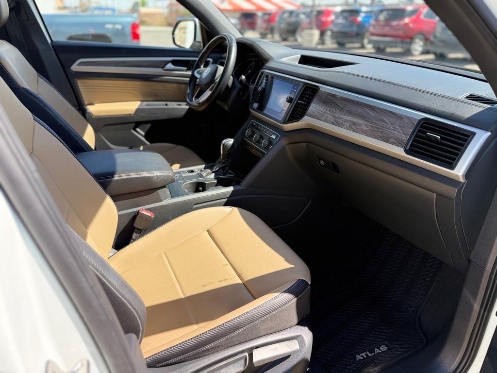 Volkswagen Atlas Cross Sport  2021