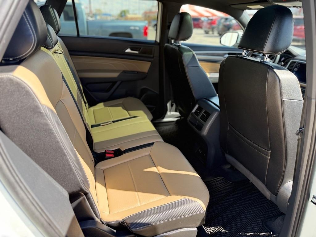 Volkswagen Atlas Cross Sport  2021