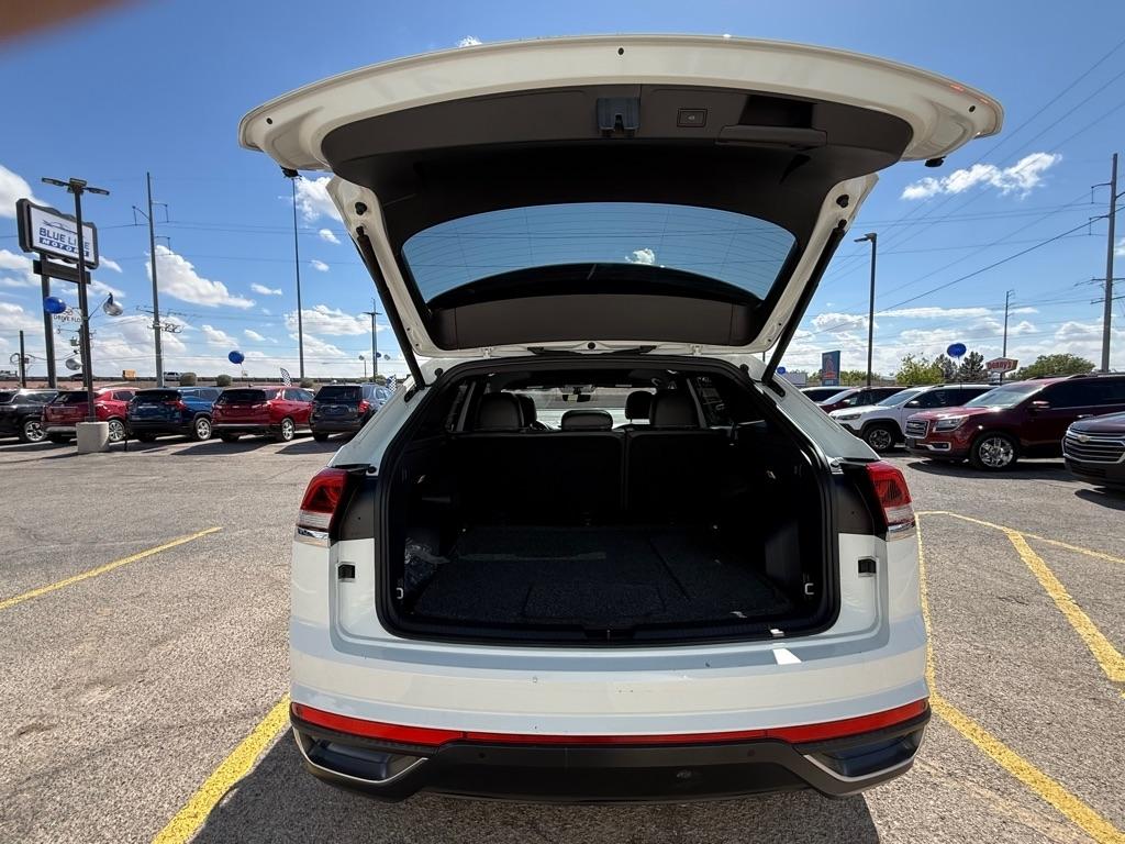 Volkswagen Atlas Cross Sport  2021