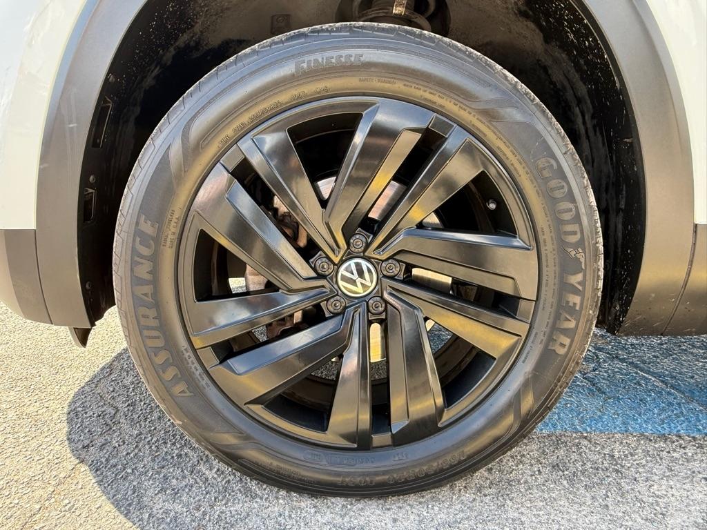 Volkswagen Atlas Cross Sport  2021