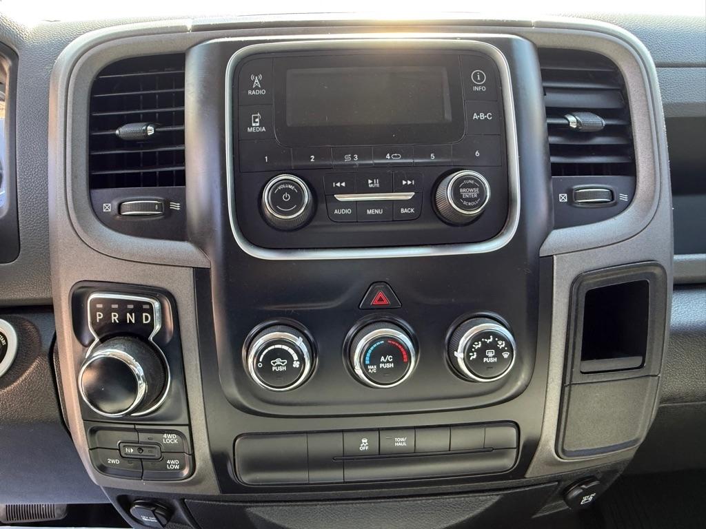 Ram Truck Ram 1500  2017