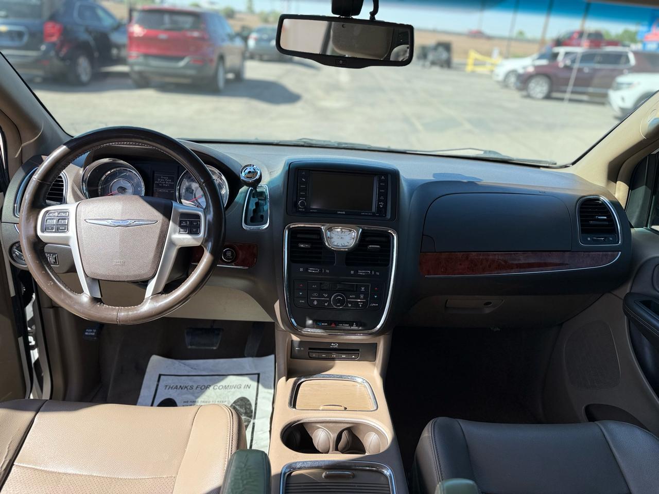 Chrysler Town & Country Touring-L 2014