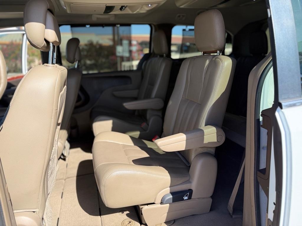 Chrysler Town & Country  2014