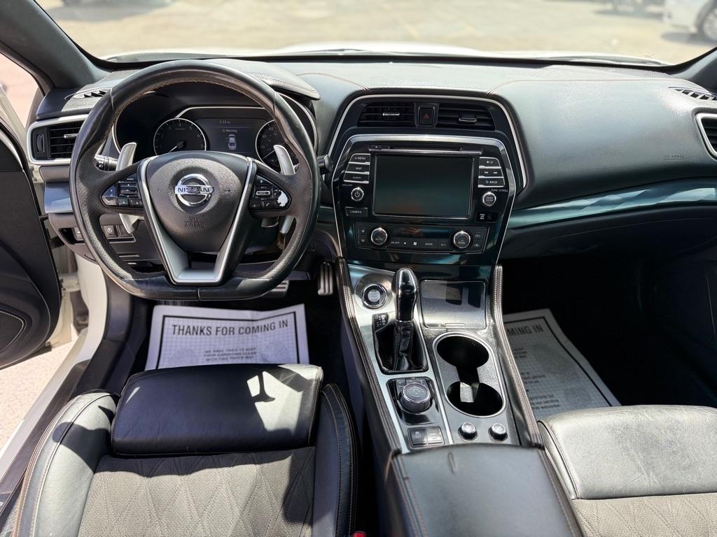 Nissan Maxima  2019