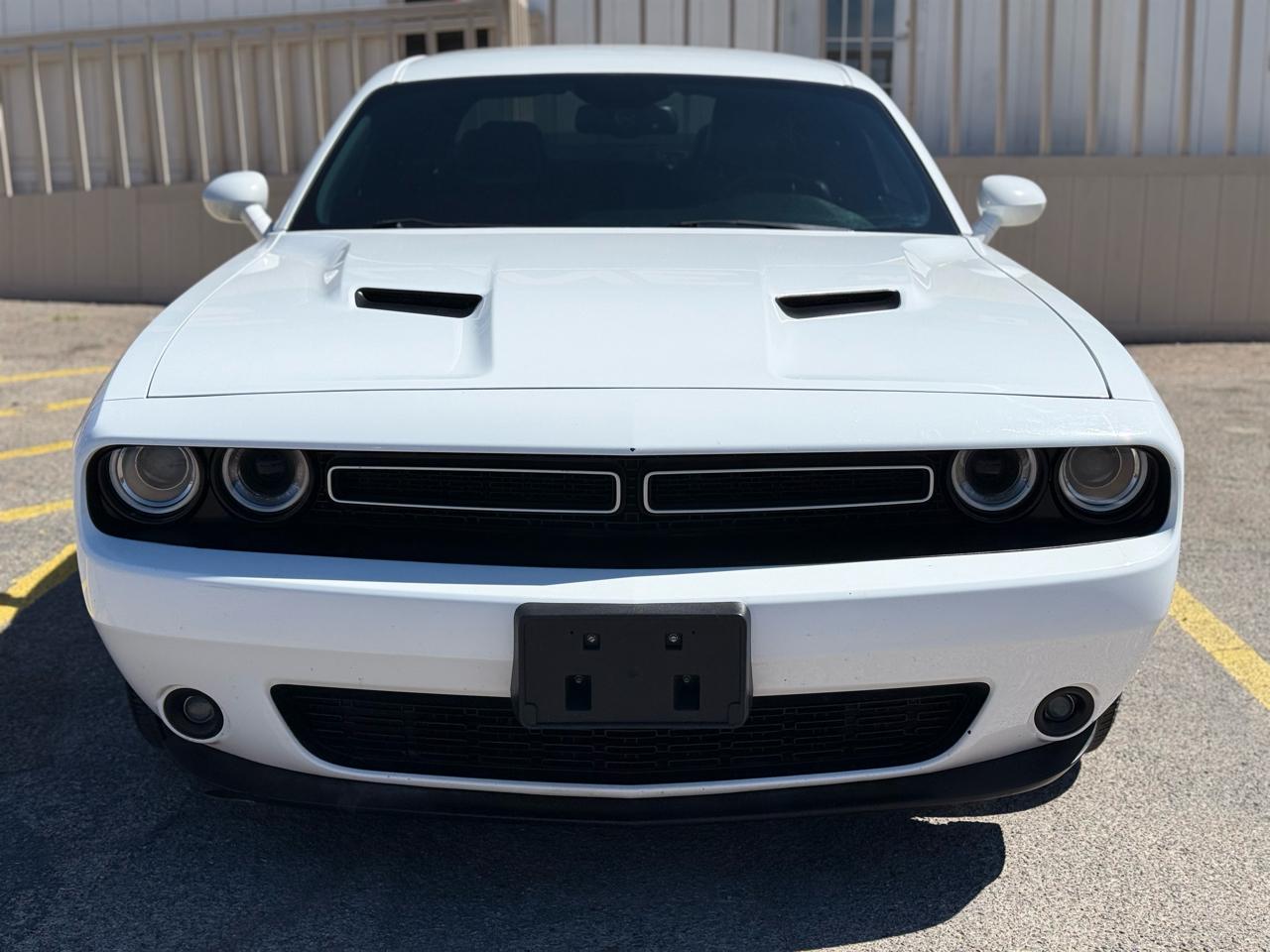 Dodge Challenger SXT Plus 2015