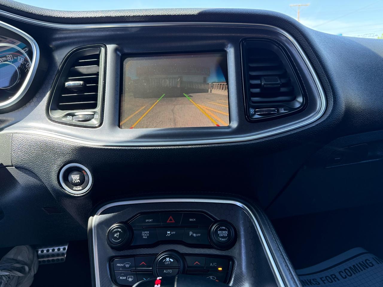 Dodge Challenger SXT Plus 2015