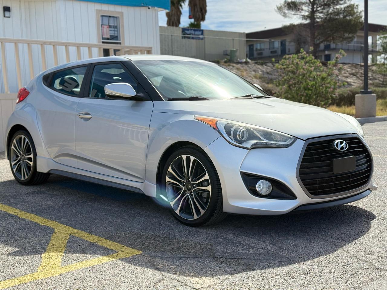 Hyundai Veloster Turbo 6MT 2016