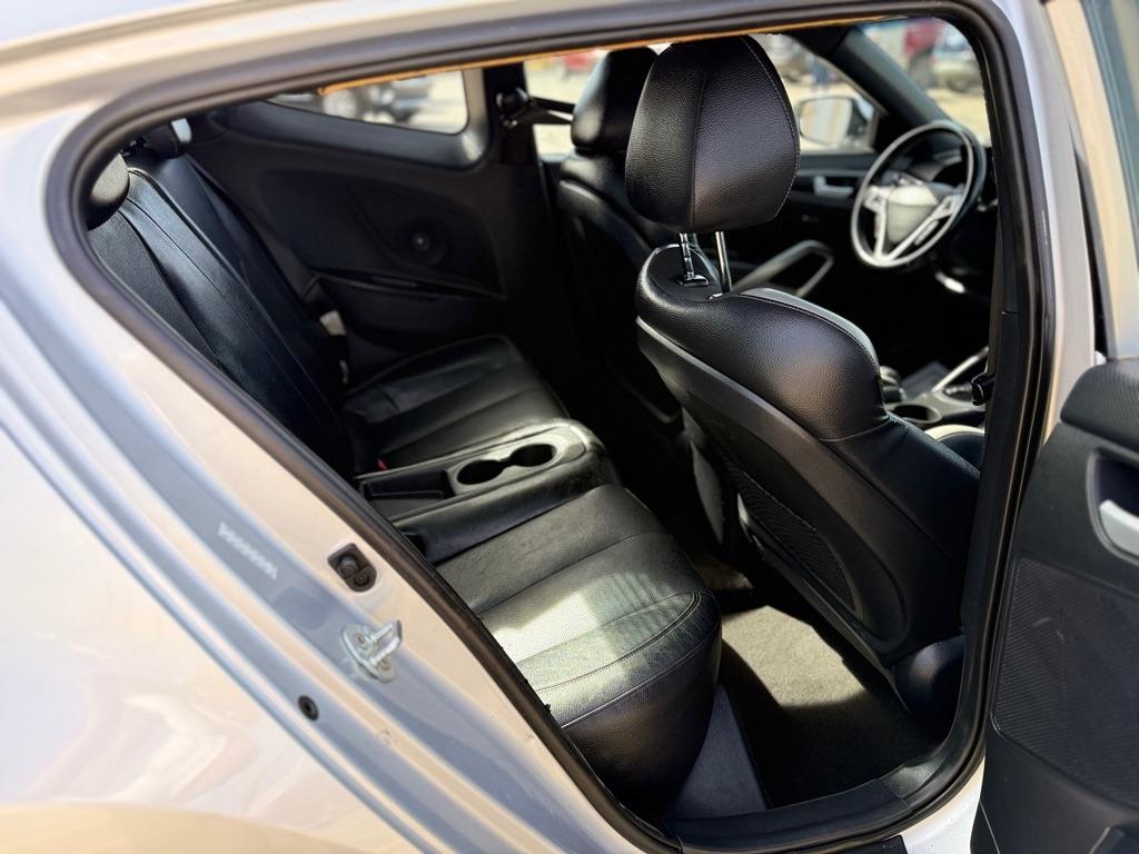 Hyundai Veloster  2016