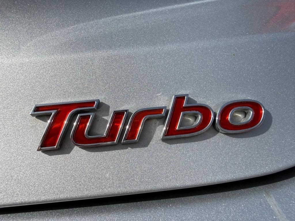 Hyundai Veloster  2016