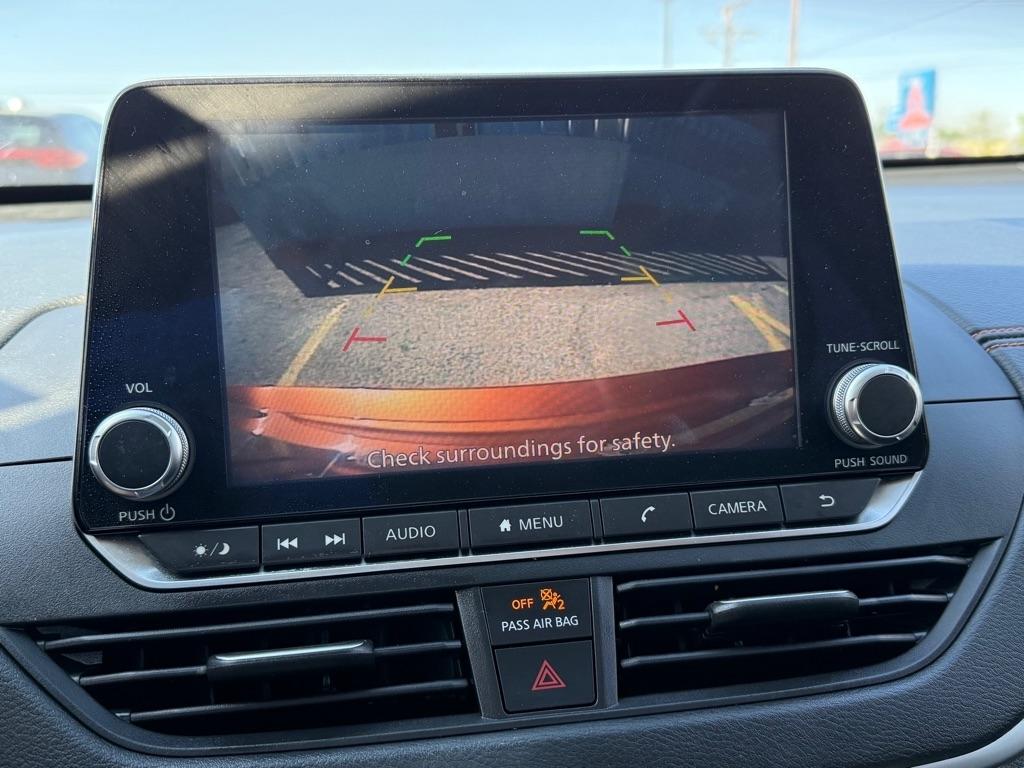 Nissan Altima  2019