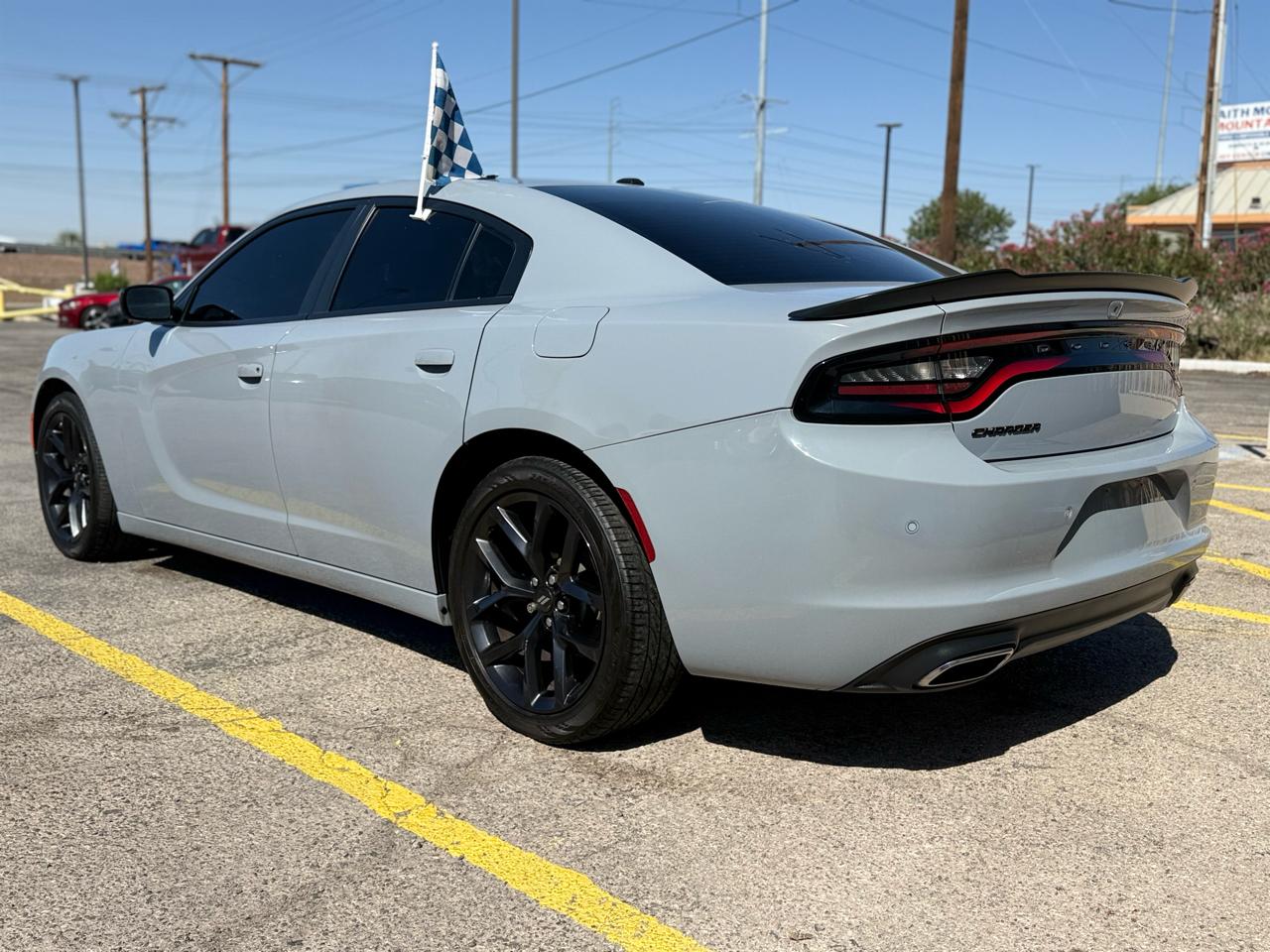 Dodge Charger  2021