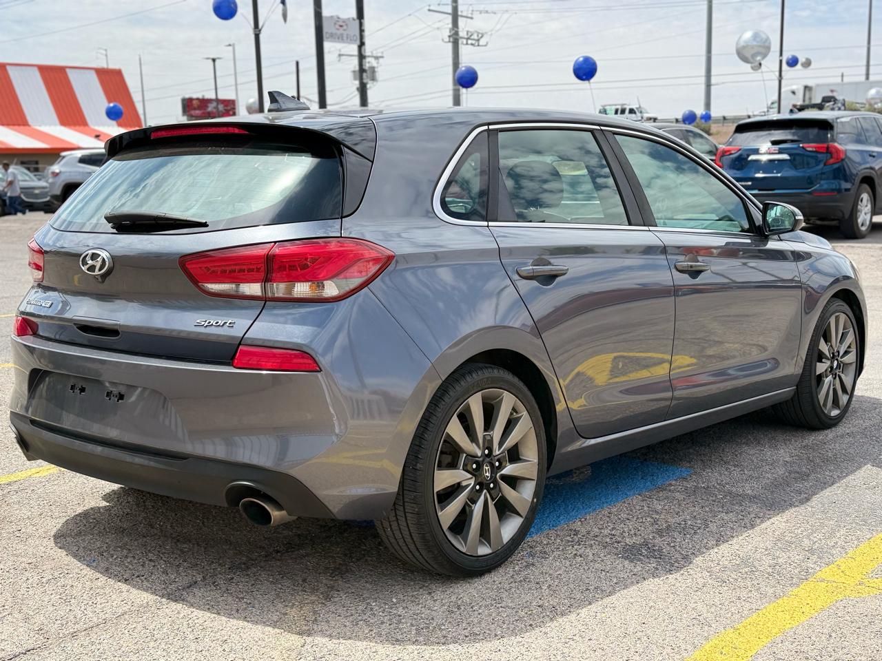 Hyundai Elantra GT  2018