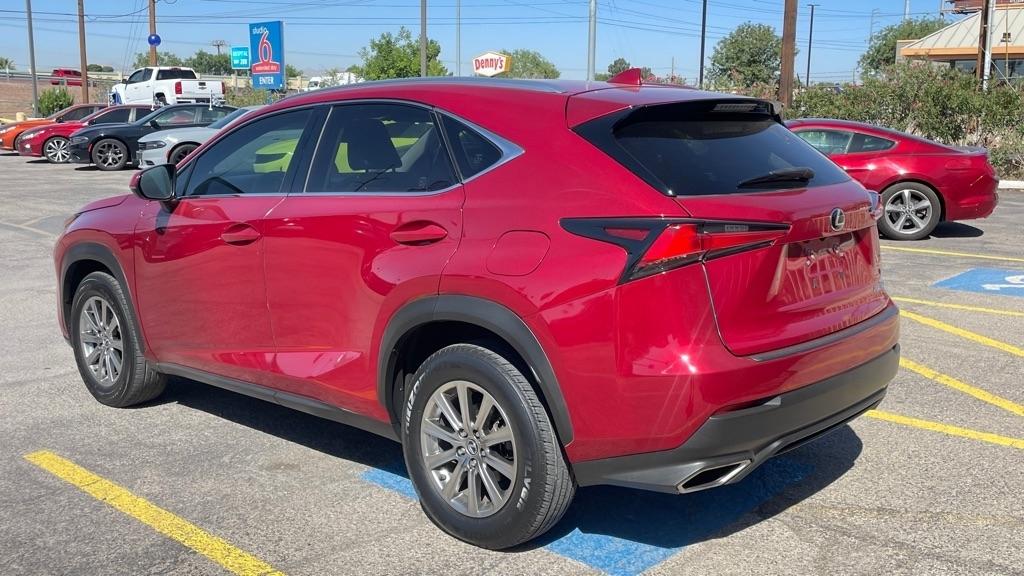 Lexus NX 300  2018