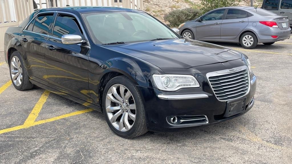 Chrysler 300  2018