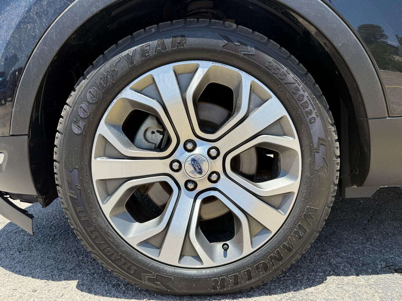 Ford Explorer Limited 2019