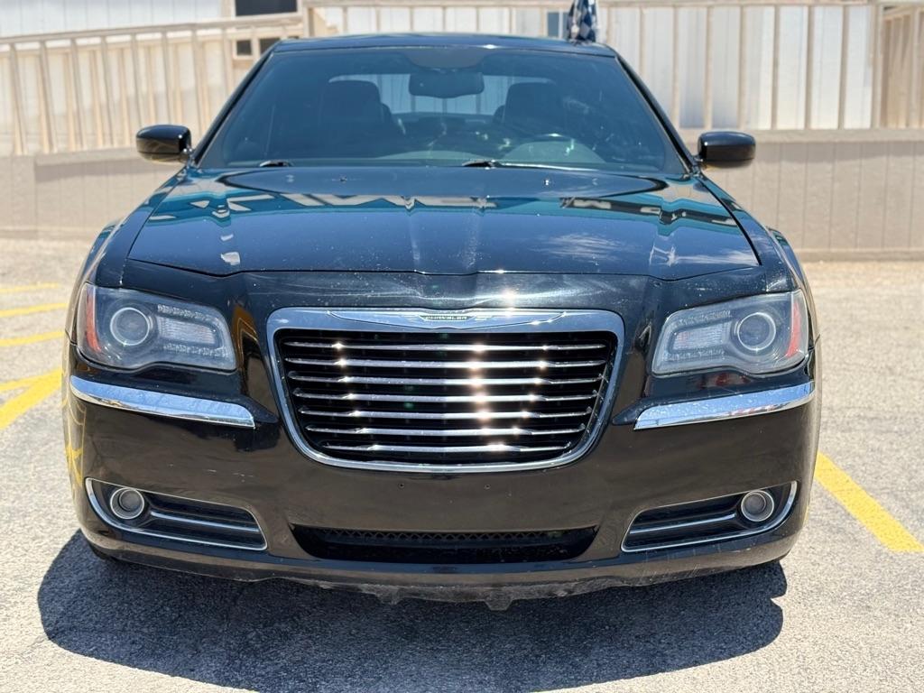 Chrysler 300  2014