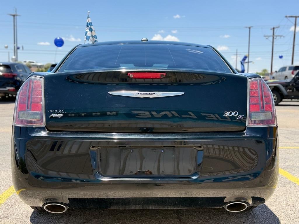 Chrysler 300  2014