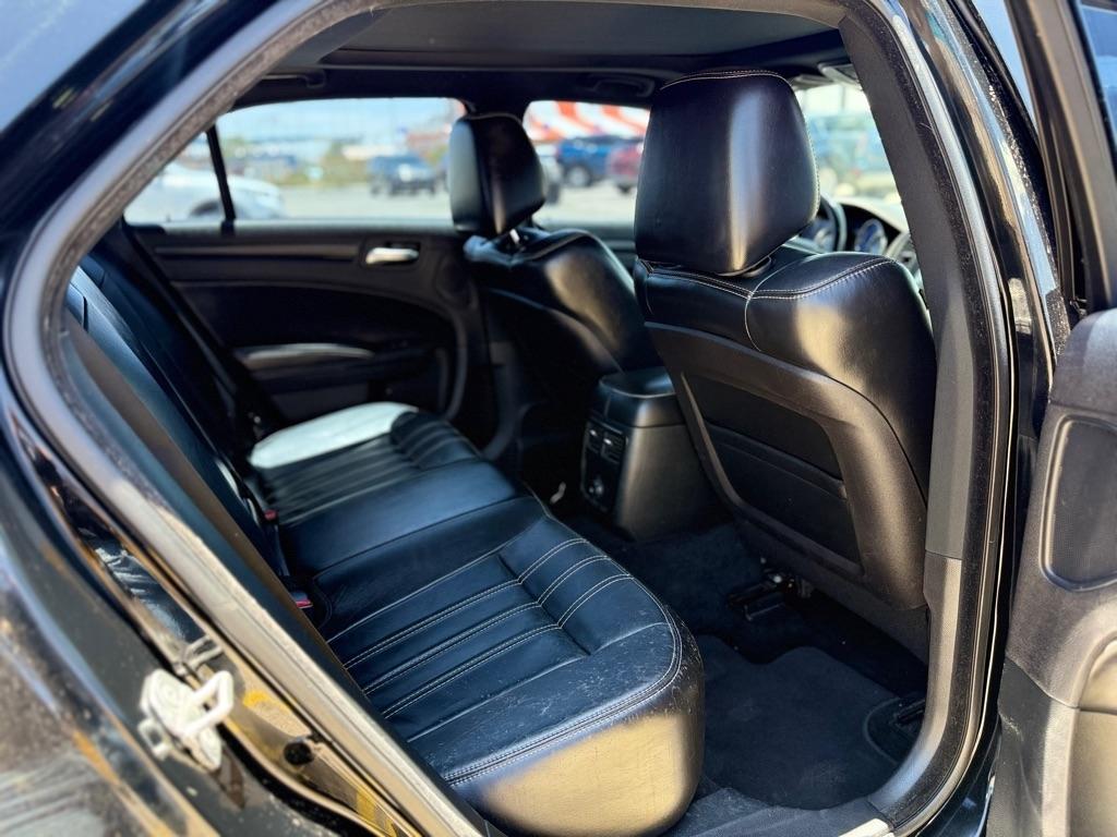 Chrysler 300  2014