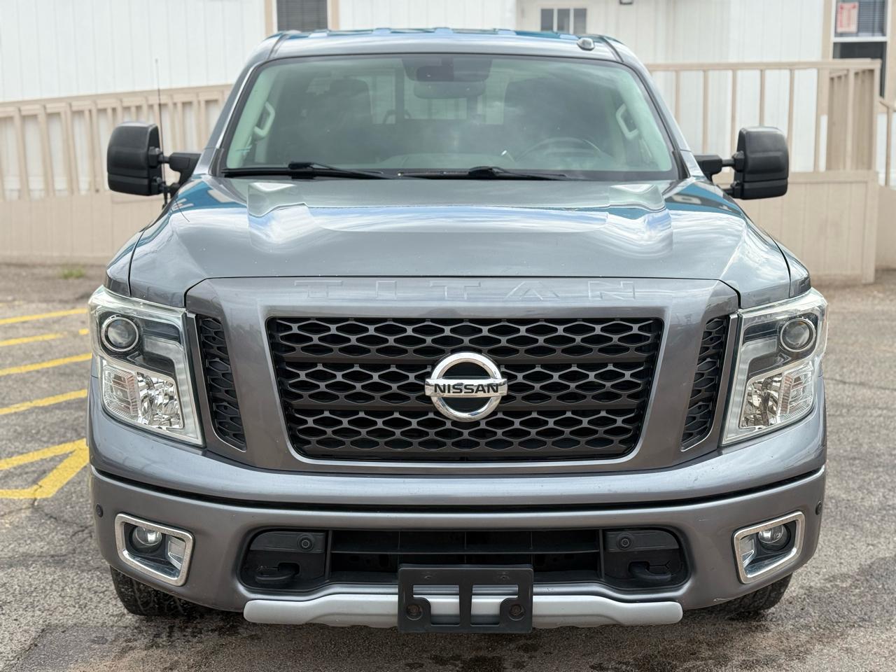 Nissan Titan 4WD 2017