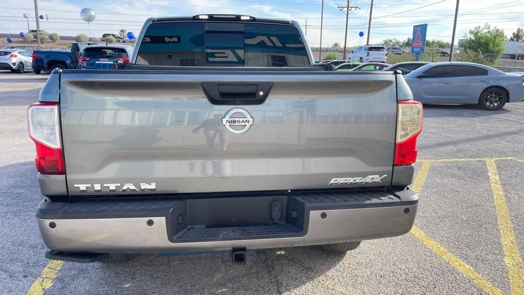 Nissan Titan XD  2017