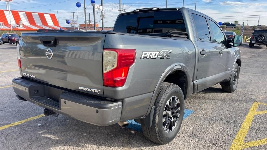 Nissan Titan XD  2017