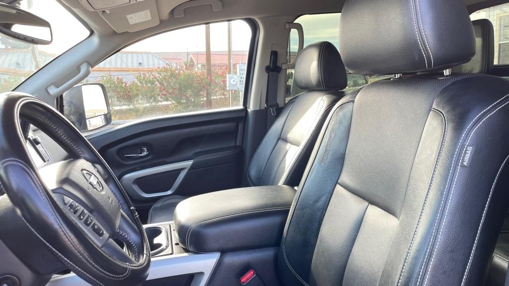 Nissan Titan XD  2017