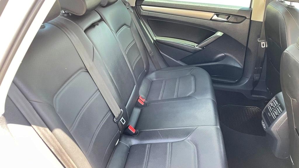 Volkswagen PASSAT 2.0  2022