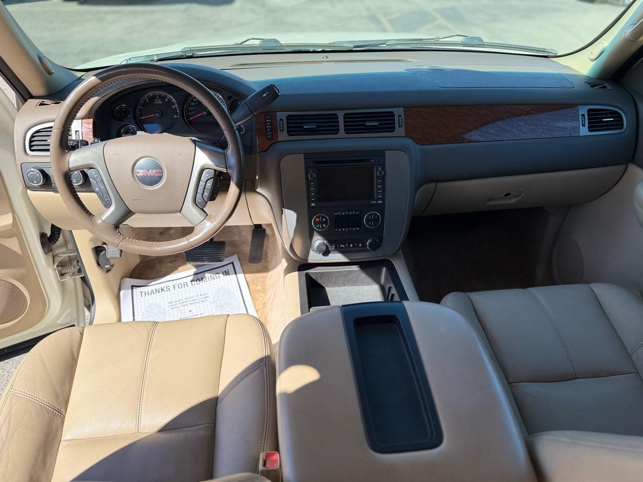 GMC Yukon XL 1500 4WD 2008