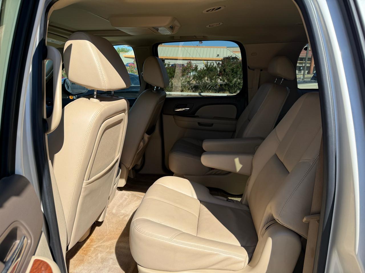 GMC Yukon XL 1500 4WD 2008