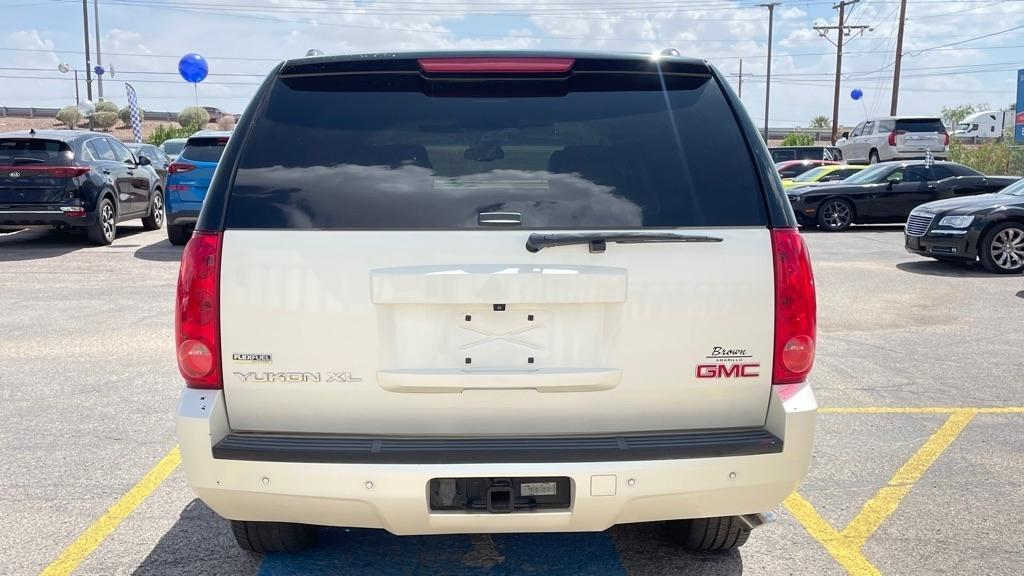 GMC Yukon XL  2008
