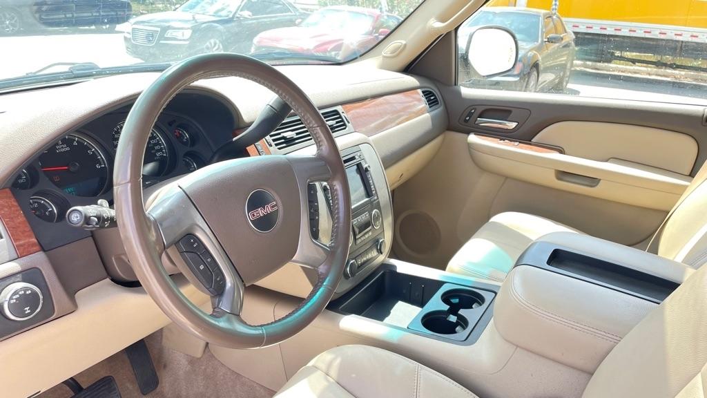 GMC Yukon XL  2008