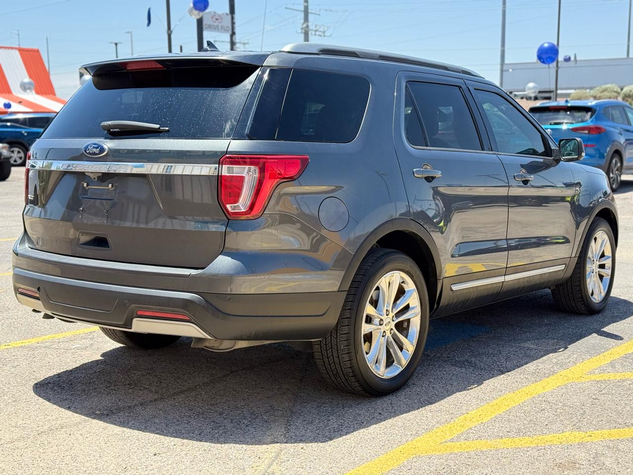 Ford Explorer XLT 2019