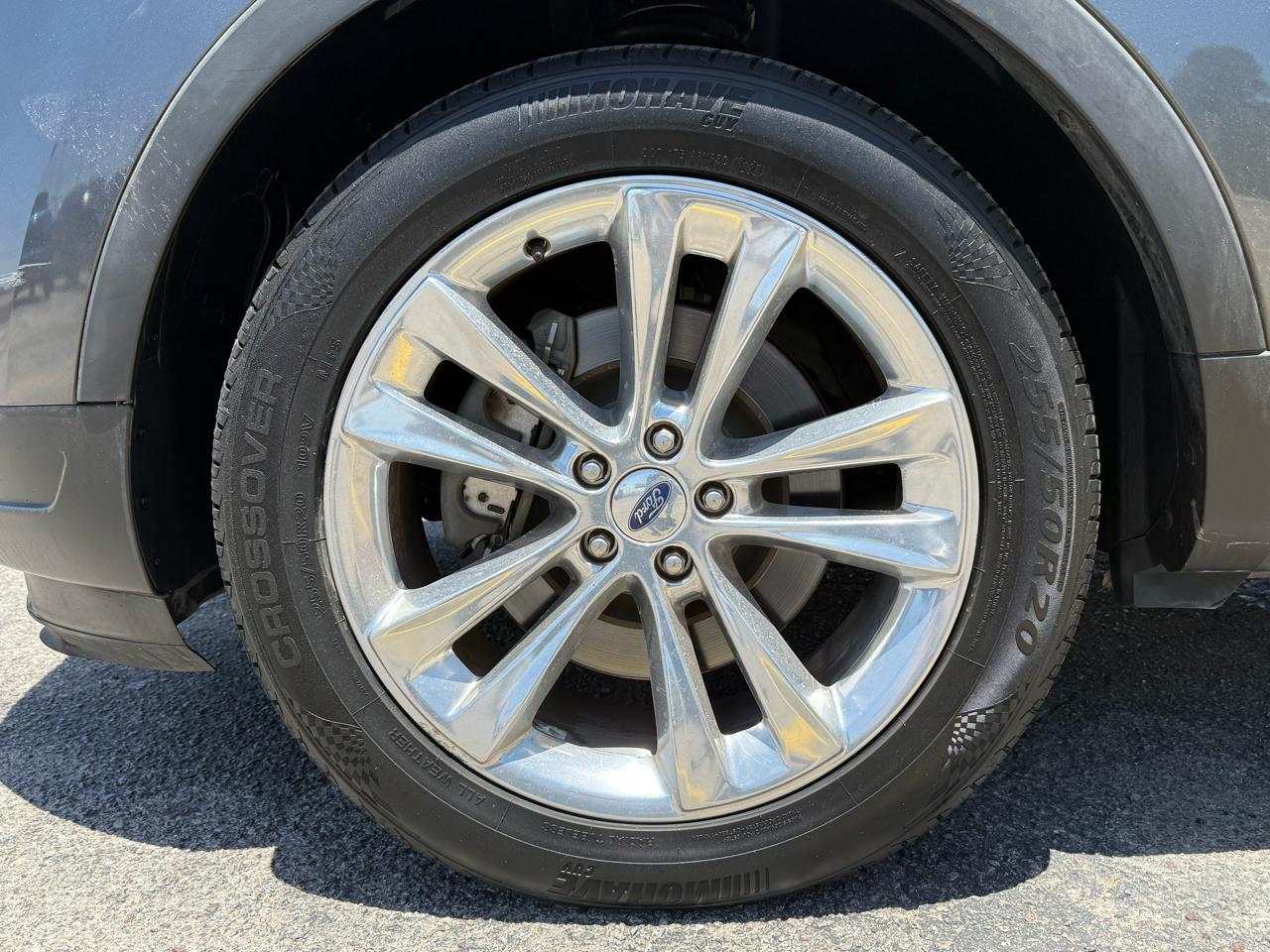 Ford Explorer XLT 2019