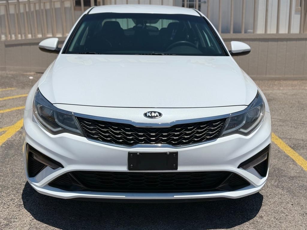 Kia OPTIMA LX/  2020