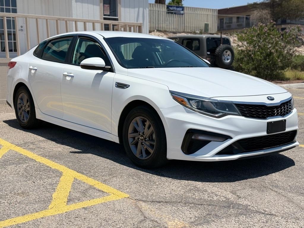 Kia OPTIMA LX/  2020