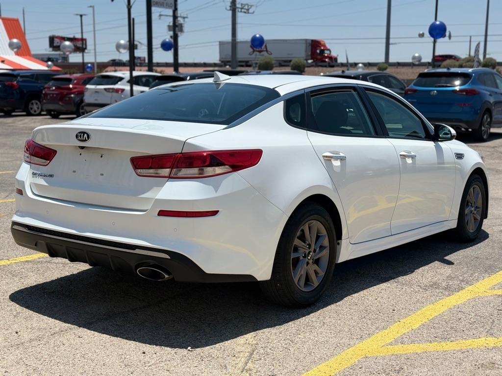 Kia OPTIMA LX/  2020