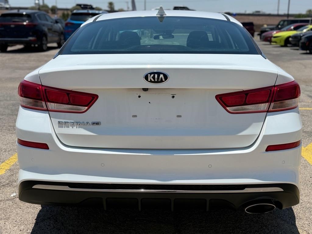 Kia OPTIMA LX/  2020