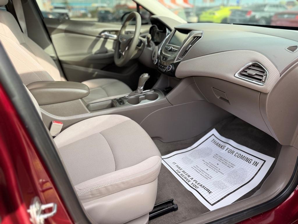 Chevrolet CRUZE LT  2016
