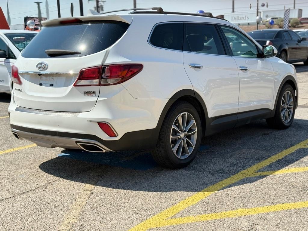 Hyundai Santa Fe SE 2017