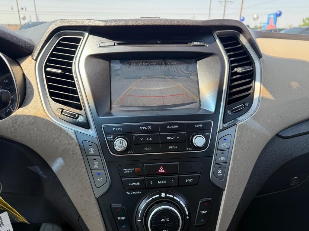 Hyundai Santa Fe SE 2017