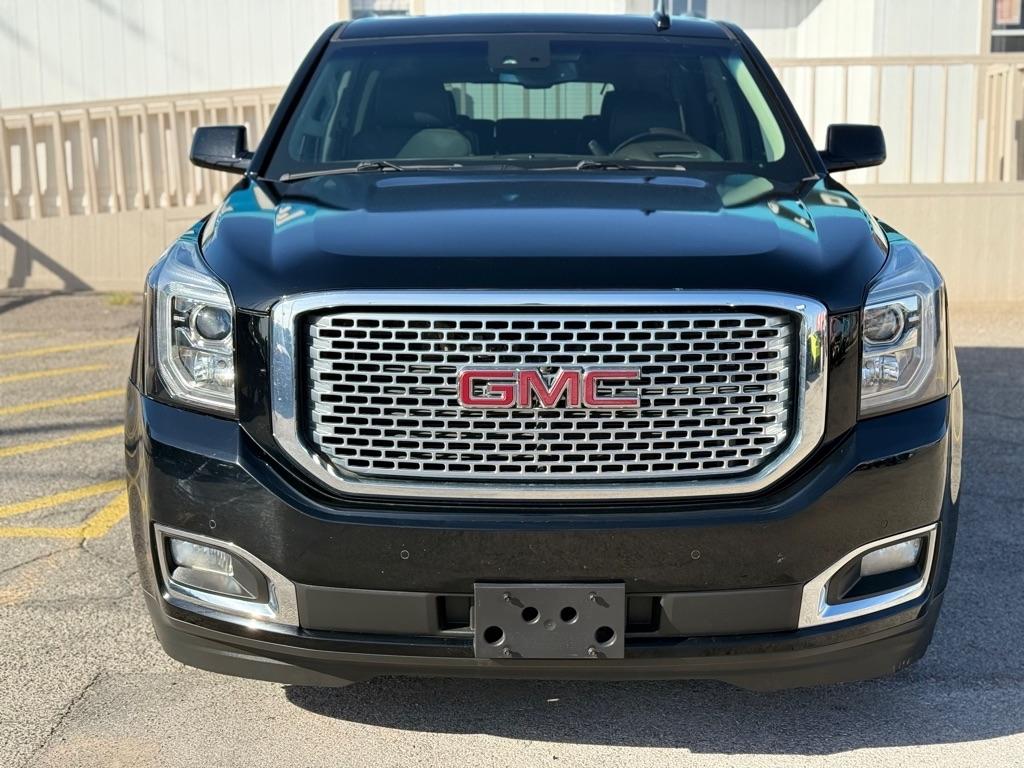 GMC Yukon XL Denali 2017