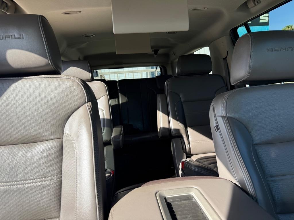 GMC Yukon XL Denali 2017
